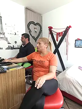 hotandfierylatinos2023 online show from 10.19.25