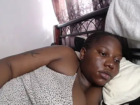 Whimsicalwillow online show from 11.19.25