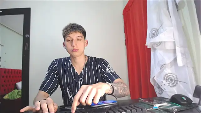  Thomas hot  online show from 12.19.24