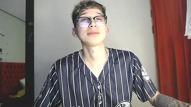  Thomas hot  online show from 12.19.24