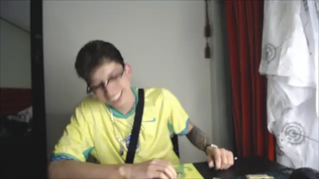  Thomas hot  online show from 12.27.24