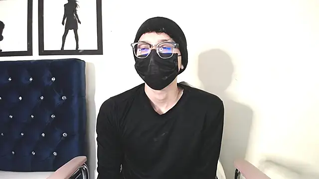 Snapshot of _Thomas_hot_ chatting on 10.02.25 Thomas hot online show from 10.02.25