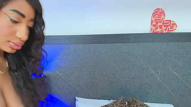 charlottebrowns  online show from 02.28.25