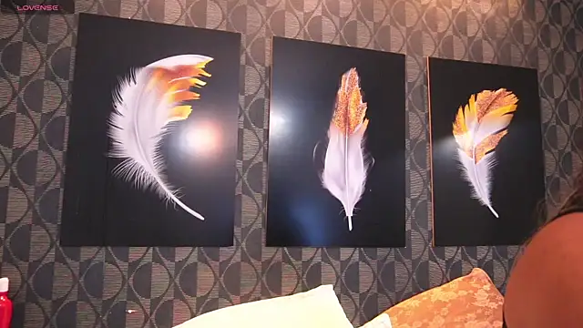 SharomRoss online show from 09.15.25