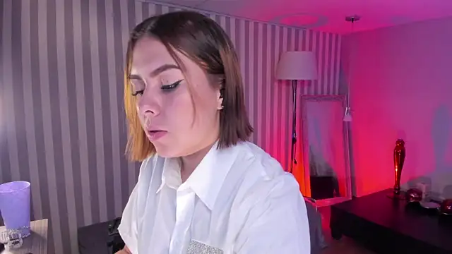ArianaBaker online show from 01.08.25