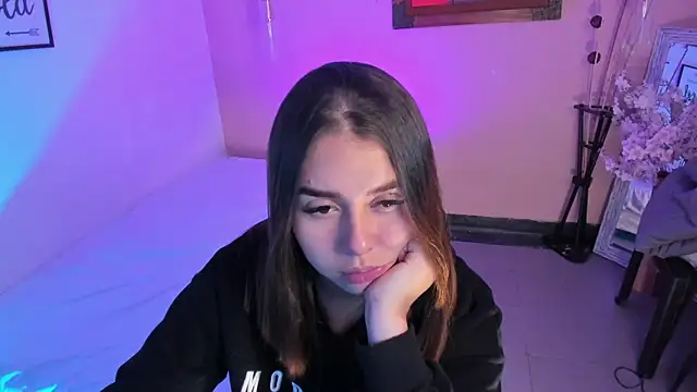 ArianaBaker online show from 09.30.25