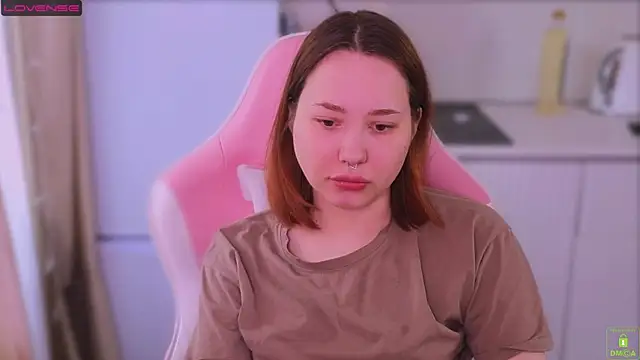 Airyhill online show from 04.14.26