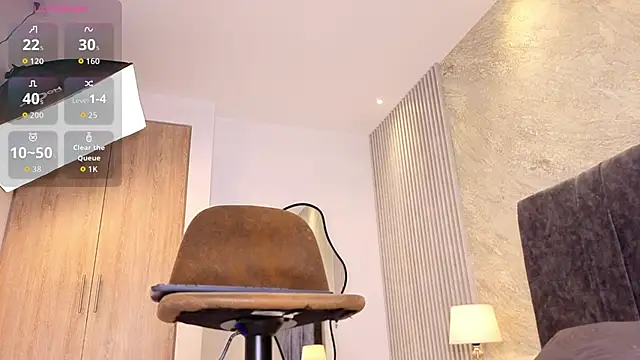 lola  sweetx online show from 04.13.26