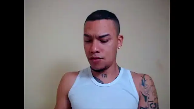Osiiriis online show from 02.08.25