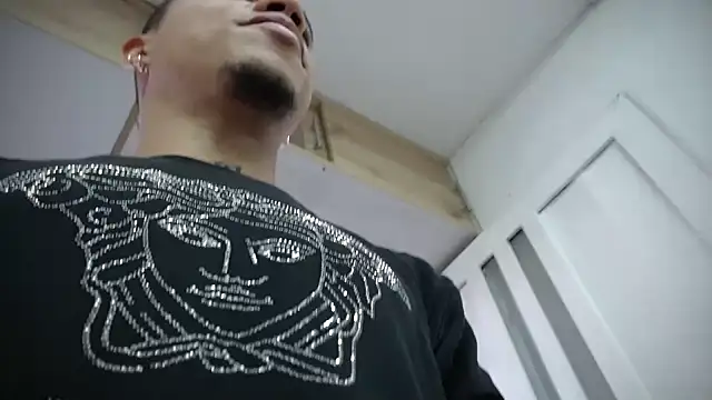 Osiiriis online show from 02.12.25