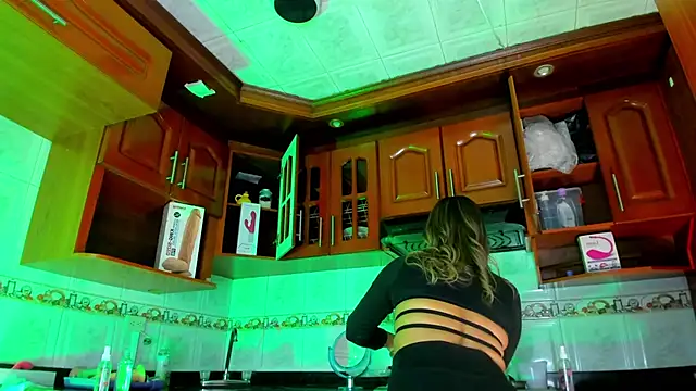 LaureenHills online show from 12.10.24