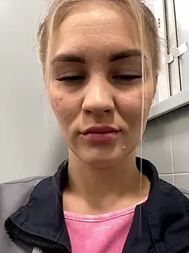 DreamGirl-777 online show from 12.04.24