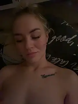 DreamGirl-777 online show from 01.25.25