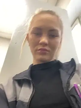 DreamGirl-777 online show from 02.26.25