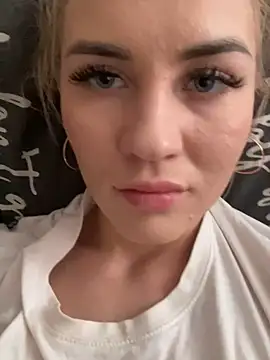 DreamGirl-777 online show from 03.21.25