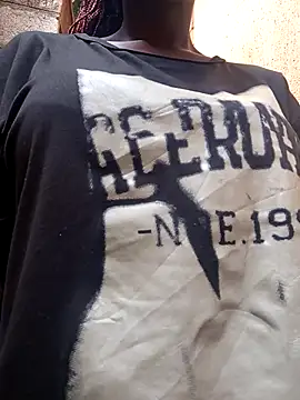 Swirly blac online show from 02.26.26