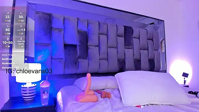 Chloe evans   online show from 03.02.25