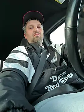 Snapshot of ryand12804 chatting on 12.22.24 ryand12804 online show from 12.22.24