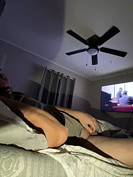 Snapshot of ryand12804 chatting on 12.24.24 ryand12804 online show from 12.24.24