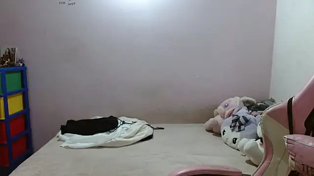 TiffanyRoouse online show from 10.01.25