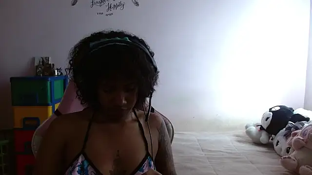 TiffanyRoouse online show from 10.09.25