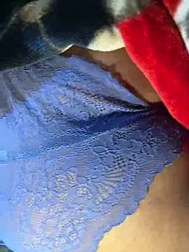 Snapshot of Bongcrush_3 chatting on 01.24.25 Bongcrush 3 online show from 01.24.25