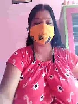 Snapshot of Kayra_34 chatting on 02.01.25 Kayra 34 online show from 02.01.25