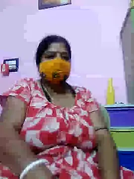 Snapshot of Kayra_34 chatting on 02.04.25 Kayra 34 online show from 02.04.25