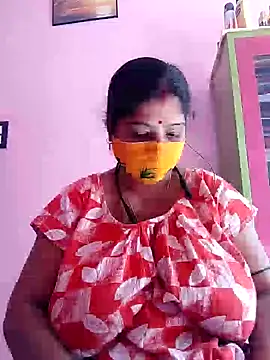 Snapshot of Kayra_34 chatting on 02.08.25 Kayra 34 online show from 02.08.25