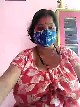 Snapshot of Kayra_34 chatting on 02.09.25 Kayra 34 online show from 02.09.25