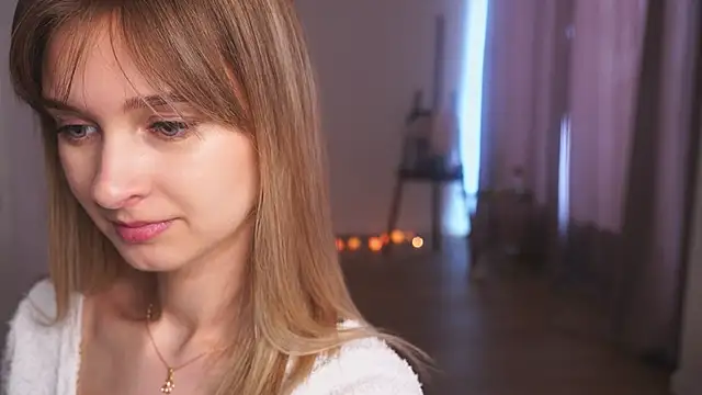 Snapshot of hereandnows_ chatting on 03.18.25 hereandnows online show from 03.18.25