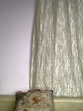 VeryGoodBadGirl1 online show from 06.25.26