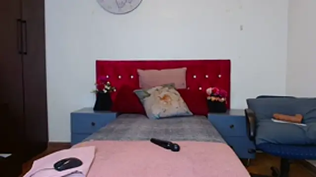 VeryGoodBadGirl1 online show from 07.14.26