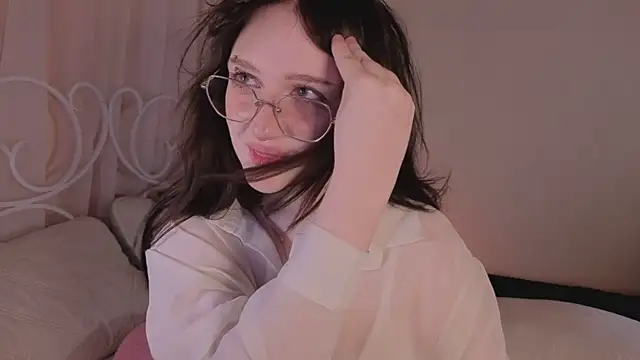 ELLIEJAY online show from 10.25.25