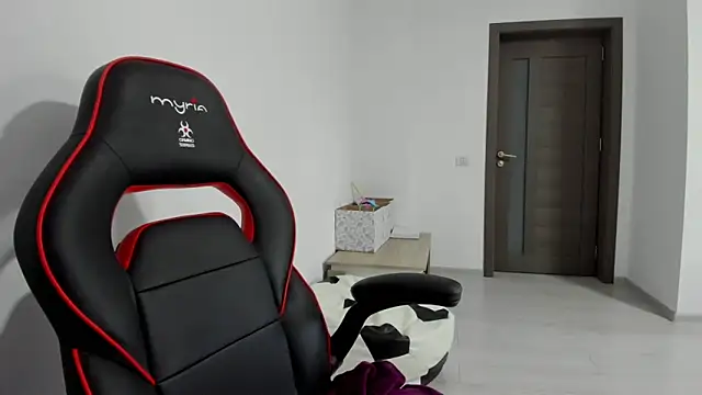 amiraisa11 online show from 09.22.25