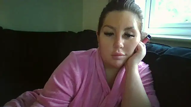 magical mia online show from 01.28.25