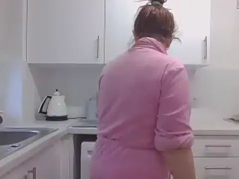 magical mia online show from 03.17.25