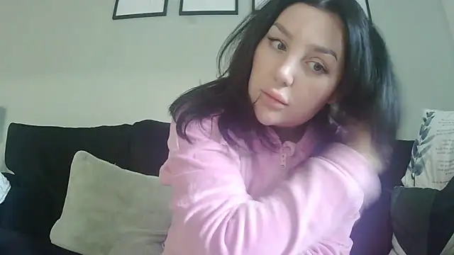 magical mia online show from 11.05.25