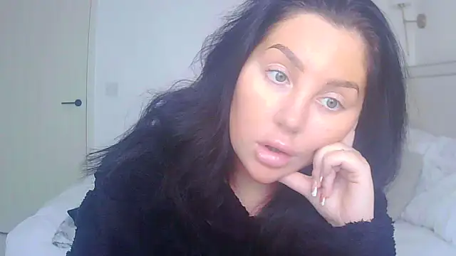 magical mia online show from 01.10.26