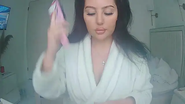 magical mia online show from 05.14.26
