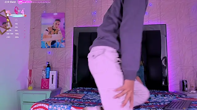 Snapshot of dilan_alfonzo chatting on 09.17.25 dilan alfonzo online show from 09.17.25