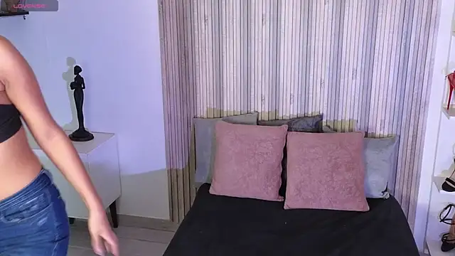 LissaWiild online show from 10.11.25