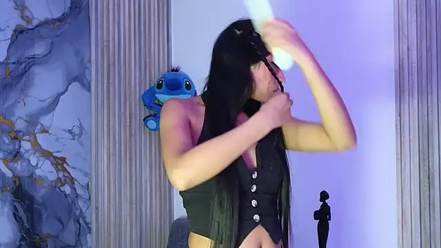 LissaWiild online show from 11.14.25