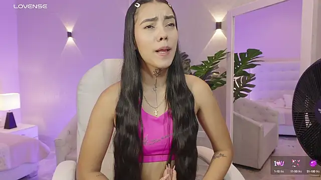 miagomezweb1 online show from 09.19.25