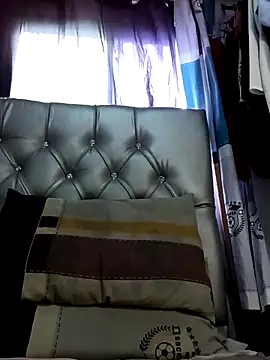 Snapshot of the_geisha_2021k chatting on 10.14.25 the geisha 2021k online show from 10.14.25