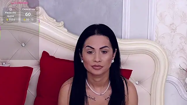 HeidiLust online show from 11.18.25