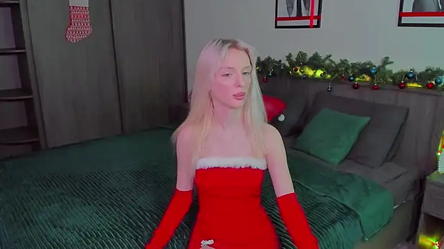 AleksaBlonde online show from 12.15.24