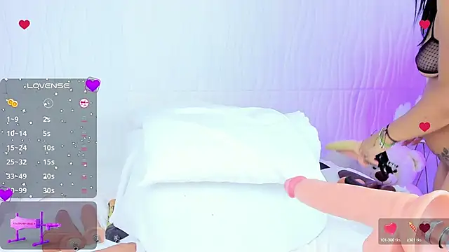 jasminnee  online show from 03.21.25