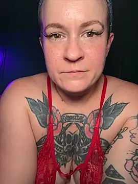 quinnmariexo online show from 07.04.26