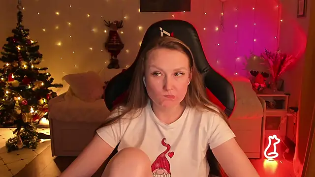 desperatehousewife   online show from 12.30.24